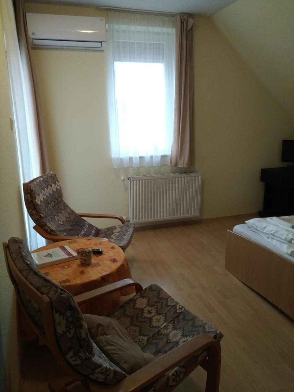 Villa Nova Hévíz 외부 사진